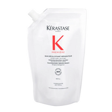 Load image into Gallery viewer, Kérastase Première Bain Décalcifiant Réparateur Shampoo refill 500ml pouch on a white background, sustainable refill format decalcifying shampoo that gently cleanses and strengthens damaged hair.
